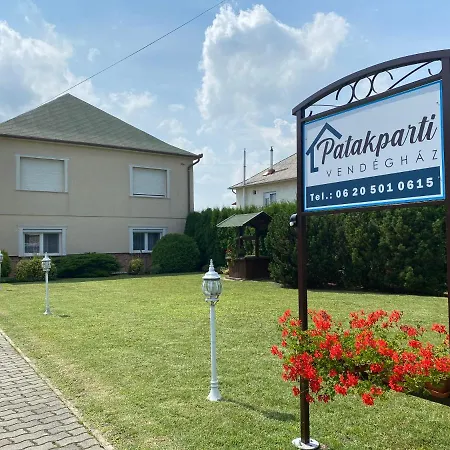 Guest house Patakparti Vendeghaz *
